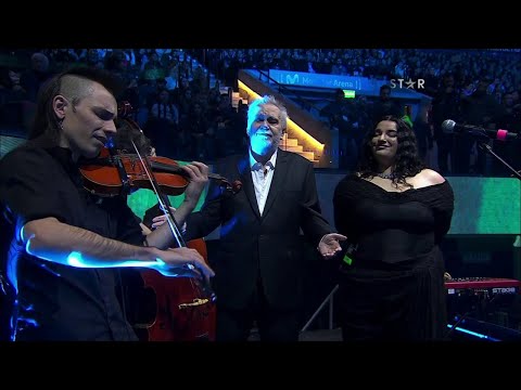 David Lebon y Luz Gaggi - Desarma y Sangra (Charly Garcia) en los Premios Gardel 2024