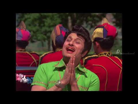Poo Mazhai Full Video Song | Ninaithadhai Mudippavan Movie songs | MGR | Manjula | Sharada