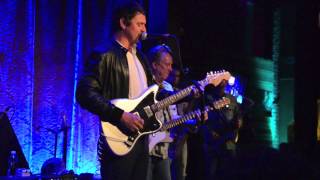 Eric Lindell - LAY BACK DOWN - 9/20/12 SAINT ROCKE