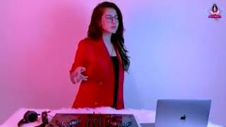 Download lagu DJ imut GHEA YOUBI gaun merah (slow remix) mp3