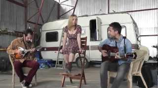 Soul Serenade - Mama, he treats your daughter mean ( The Aerodrome Sessions )