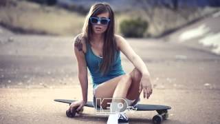 Download lagu Goldroom feat. Chela - Fifteen (Oxford Remix) mp3 Download lagu Goldroom feat. Chela - Fifteen (Oxford Remix) mp3