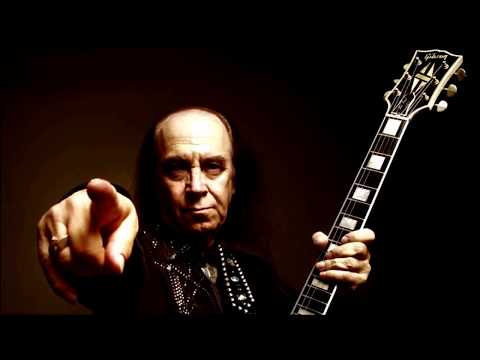 Tek Başına - Erkin Koray