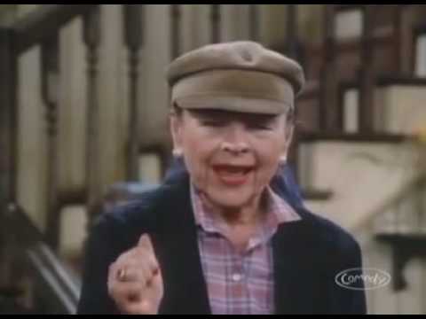 Newhart 2x18 Go, Grandma, Go