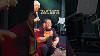 Busta Rhymes Raps Fast Live