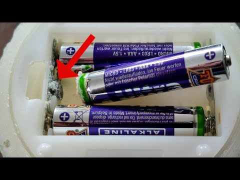 Batterie ausgelaufen? So reinigst Du die Kontakte schnell und einfach
