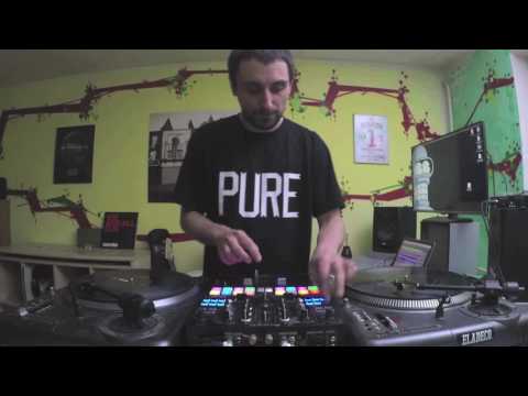 CHMIELIX - DMC Online 2017 World Final Routine