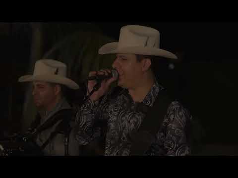 Las Heladas - La Bertiniza De Culiacan x Luceros Jr (En Vivo)