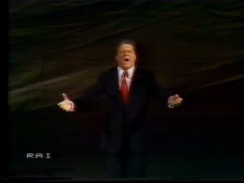 GIACOMO PUCCINI: TOSCA "E LUCEVAN LE STELLE"