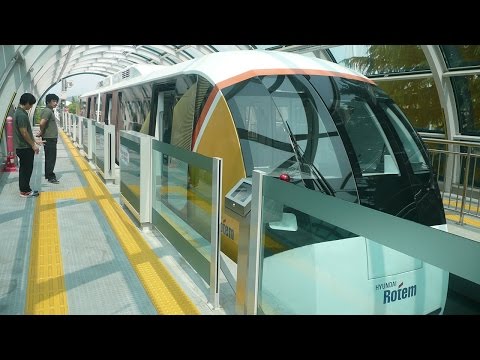 Understanding the Global Community - The Role of Technology