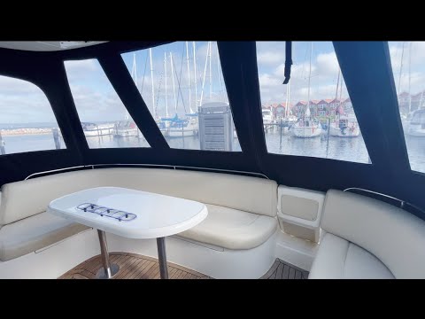 Sealine 360 Statesman stern deck