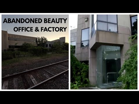 Edificio per uffici abbandonato nel Connecticut e all'interno della fabbrica Esplora + Tunnel sot...