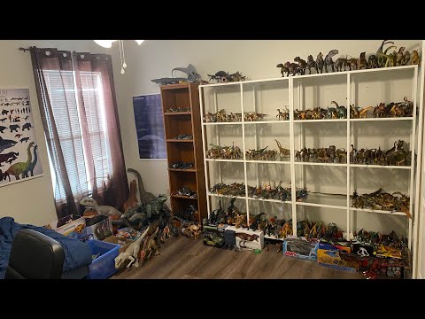 Darian the Dinosaur’s Collection Room Tour January 2023