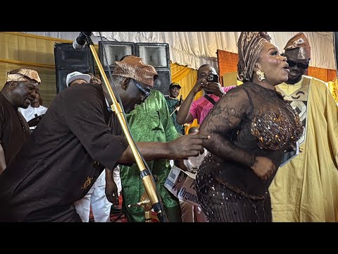 WUMI TORIOLA WINS PASUMA ON DANCE FLOOOR AT SHIGOGO’S 40TH BIRTHDAY CELEBRATION 