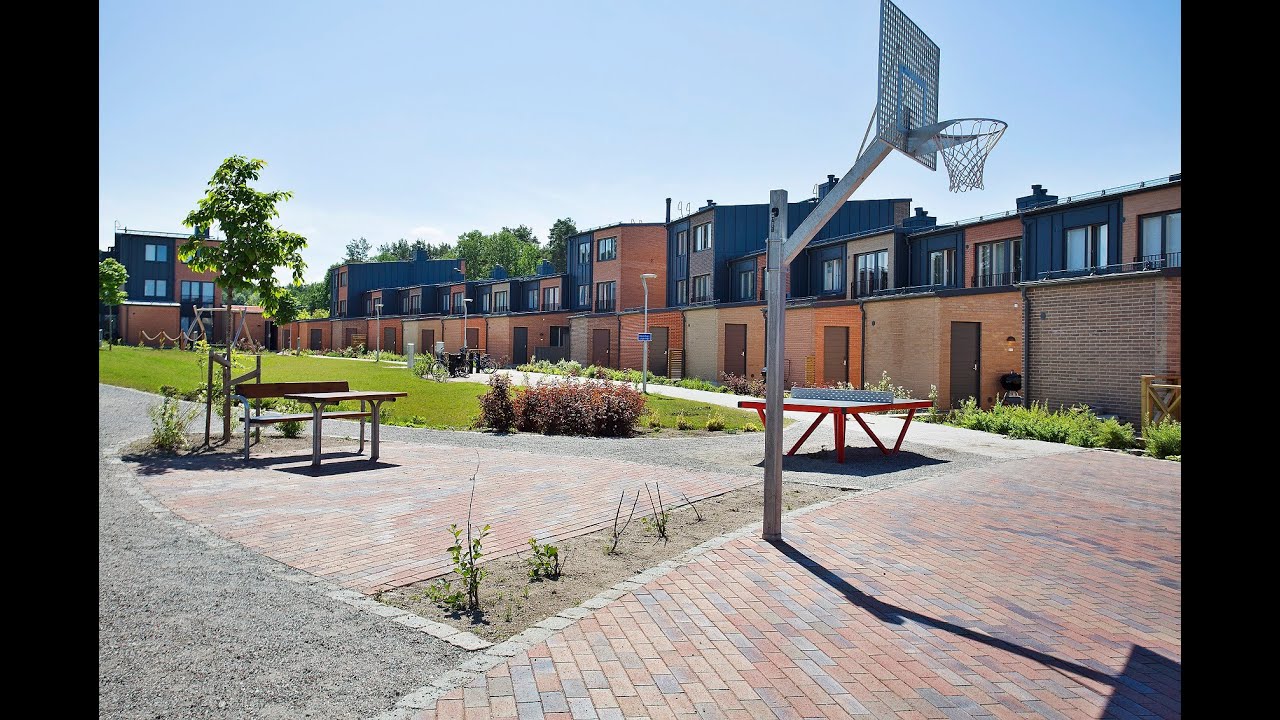 4 rum Radhus på Ryttmästarvägen 5 Sundbyberg Sundbybergs kommun - video