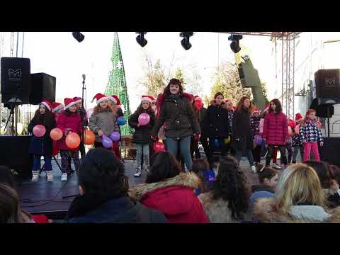 Angela lavcanska (pred Novogodisno na plostad)