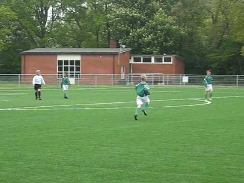 Haren F2 - Oosterparkers F1 22-05-2010 (7).AVI