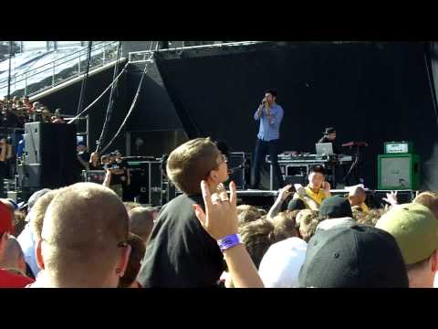 Deftones - Rocket Skates (Live at Rock on The Range 2010)