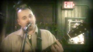 Josh Willis Performs She's Mine (Saw Red)