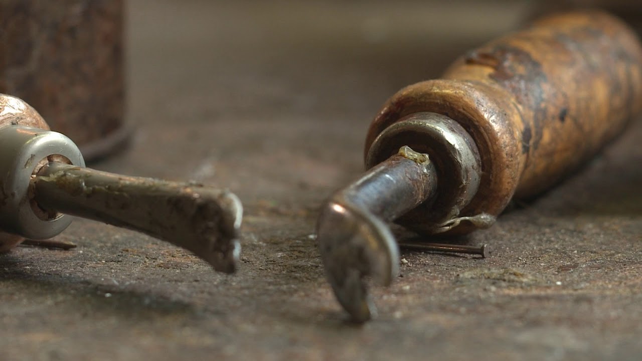 Shoemaking: workshop and shop