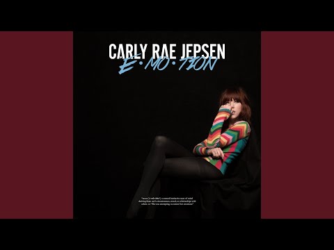 Video thumbnail for Carly Rae Jepsen - Gimmie Love (Traducción al Español)