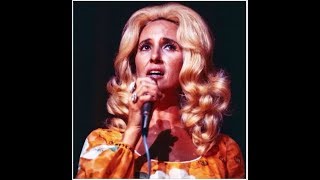 Tammy Wynette -  Love me, Love Me (1970)