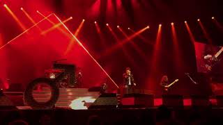 The Killers - Don't Change (INXS Cover) Live Perth Arena 2018