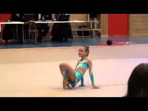 Angelina Ekström Fristående program/freehand reg.tävling 2013