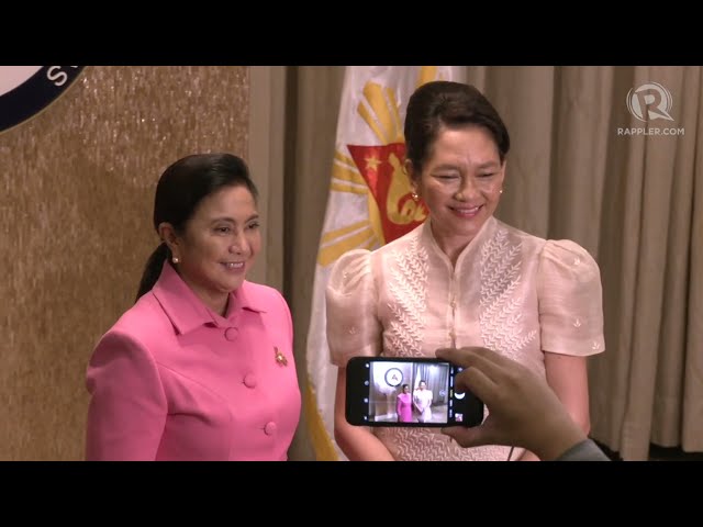 Robredo passes on torch as PH opposition leader to Hontiveros