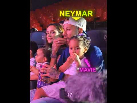 Mavie Reacts to Neymar On Stage...😂❤️
