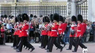 Le Petit Soldat - Henri Dès