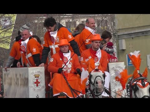 Gli Arcieri di via Palestro carro da getto - Carnevale Ivrea 2016