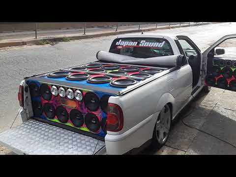 Saveiro G4 com 16 sub Power Vox