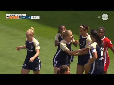 GOAL: Crystal Dunn scores her third of the season