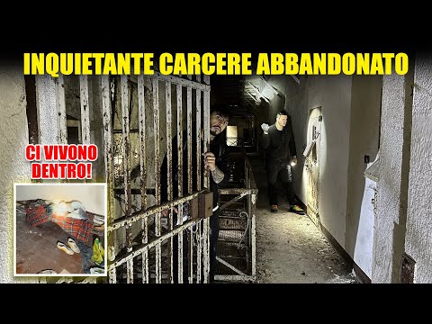 ENTRIAMO DENTRO UN INQUIETANTE CARCERE ABBANDONATO - È PIENO DI PERSONE CHE VIVONO AL SUO INTERNO!