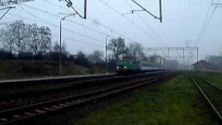 preview picture of video 'TLK 3811 Barbakan Kraków - Szczecin. Przejazd przez |Dobiegniew| 120 kmph'