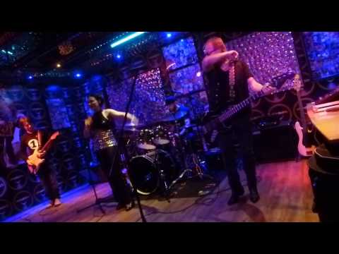 GoMusic 1/2017 - Long train running