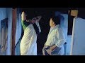 നീയിങ്ങോട്ടു വരുന്നത് ആരെങ്കിലും കണ�