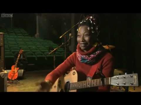 Fatoumata Diawara on BBC Newsnight - Mali Special