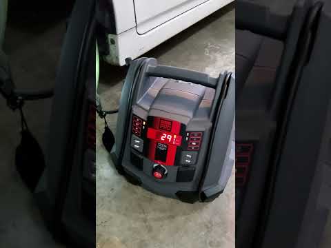 Schumacher Electric Battery Extender 12-Volt 1,200 Amp Battery Jump Starter