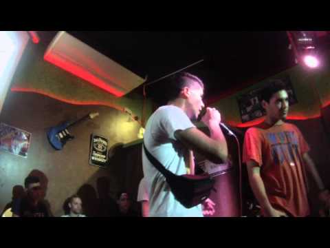 Bora bora battle CUARTOS: Rhaz vs emcider