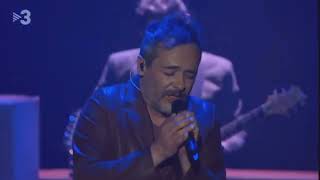 En busca del mago. Love of Lesbian