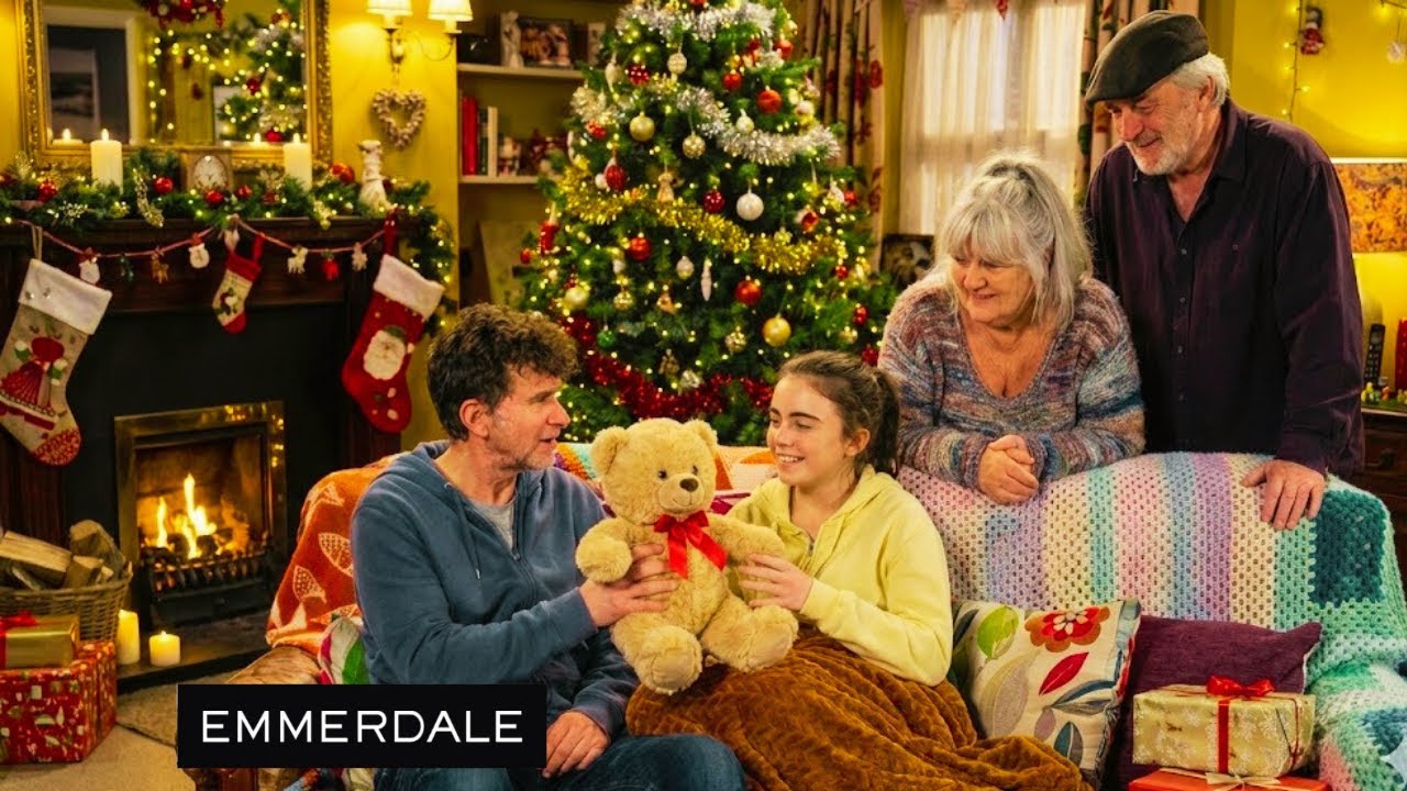 YouTube Thumbnail Downloader FULL HQ IMAGE