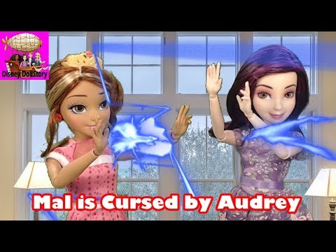Mal is Cursed by Audrey - Part 14 - Zombie Outbreak Descendants Project MC2 Disney