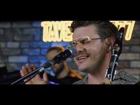 Evrim Kırcı - Yarım Kalan Aşk / #FerdiÖzbeğenŞarkıları