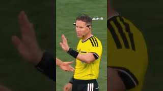 ما هو التعديل القانوني الجديد الذي تسبب في طرد إمبولو أمام الأرجنتين؟ thumbnail