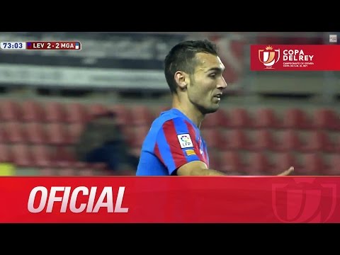 Golazo de Barral (2-2) en el Levante UD - Málaga CF