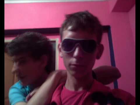 Mala volim te - Combe ft Cvele and Tatula.wmv