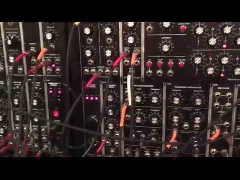 Jamming on Roger's "Q119 RATCHETING tutorial" video. (Synthesizers.com)