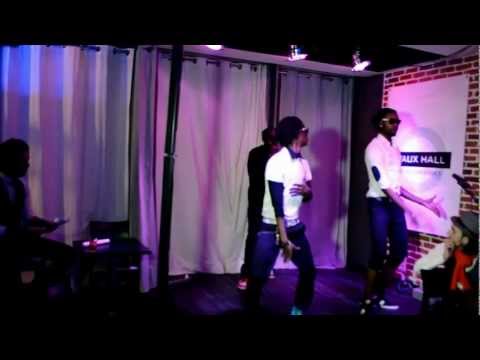 SHOW NDOMBOLO DE PRINCE GAUTIER  AUX VAUX HALL